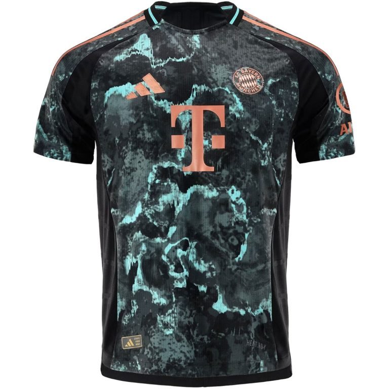 bayernmunich6  Trendy and Sporty