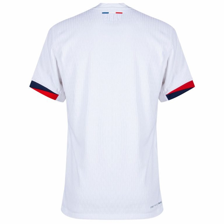 parissaintgermain2  Trendy and Sporty