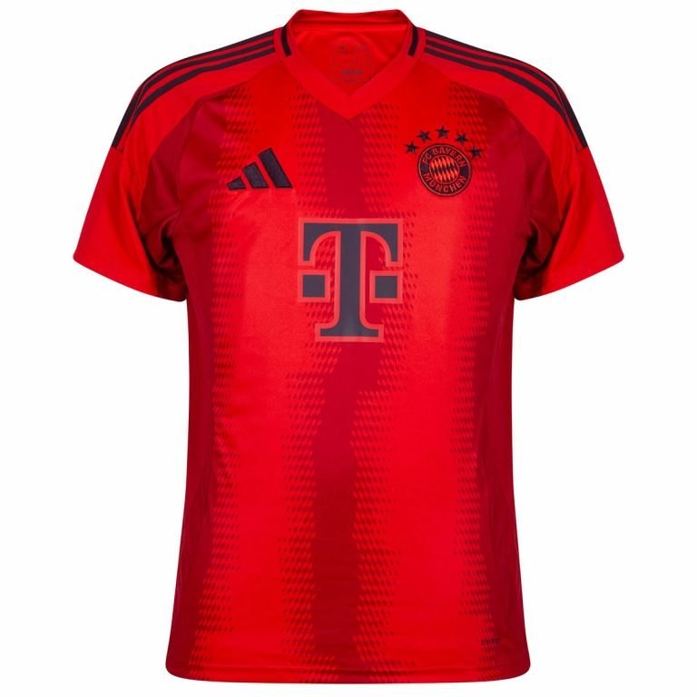 bayernmunich1  Trendy and Sporty