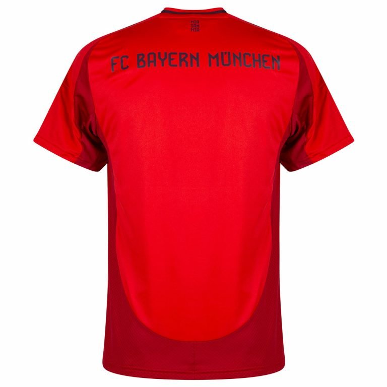 bayernmunich2  Trendy and Sporty