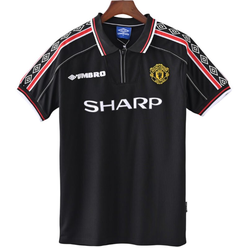 RetroManchesterUnited199899AwayShirt Trendy and Sporty